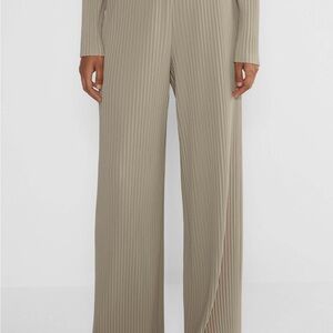 Aritzia Babaton Skilled Pant